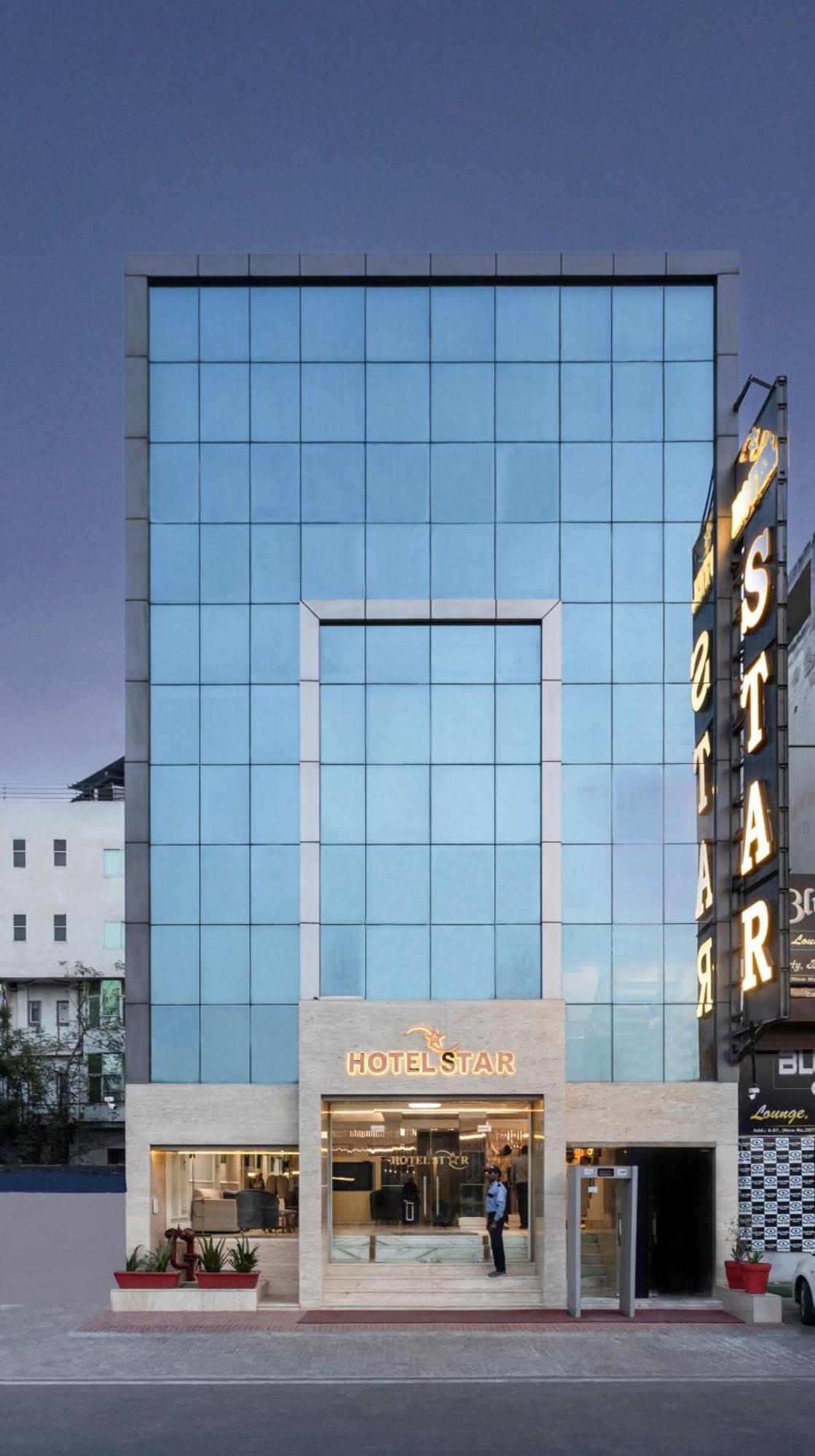 Aero Star By Star Group Hotel 3*